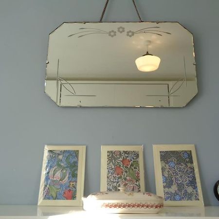 Charming English Style Studio Flat London Exteriör bild