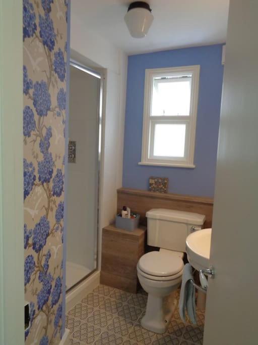 Charming English Style Studio Flat London Exteriör bild