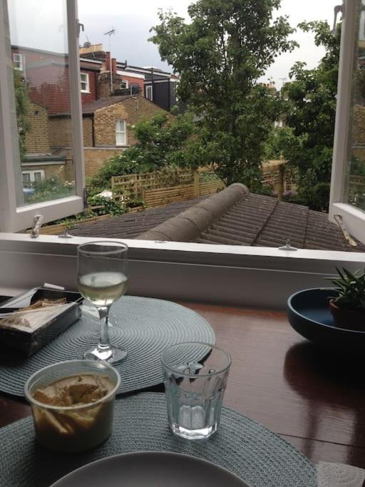 Charming English Style Studio Flat London Exteriör bild